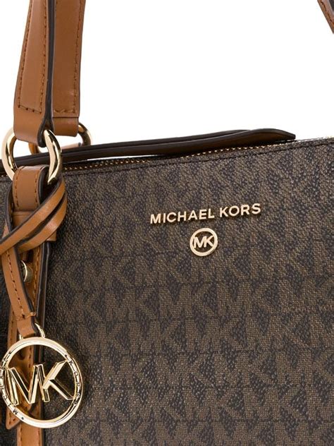 michael kors plaket|Michael Kors usa.